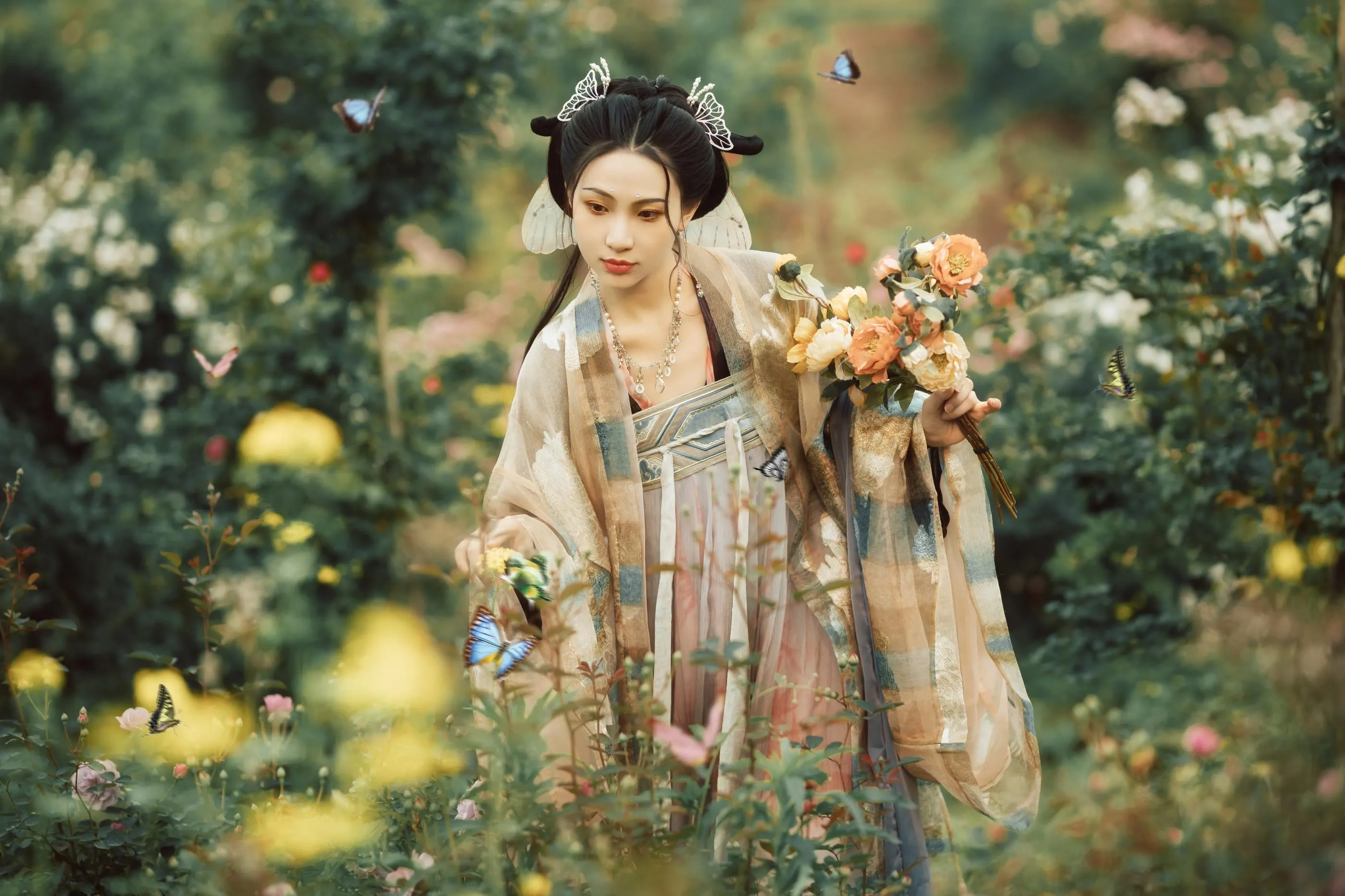 [YITUYU艺图语]2021.08.23 侍神令·八彩 牧牧 [26P]插图1